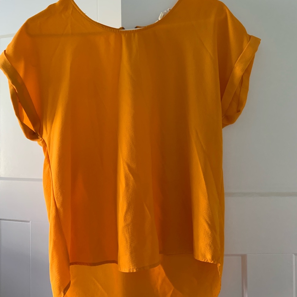 Short sleeve blouse